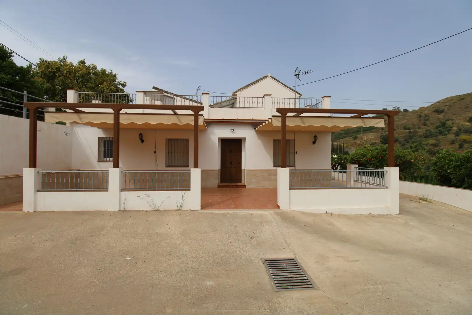 Exterior view of Country homes for sale in Coín  with Terrace and Storage room