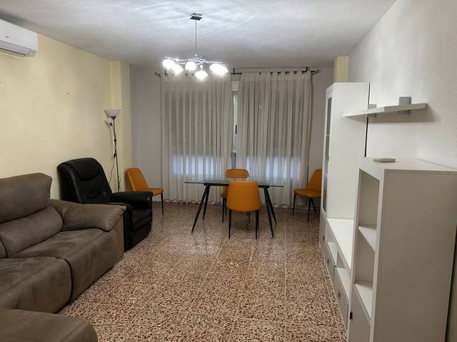 Piso en Alquiler en Carrer de Xàtiva en Benigànim