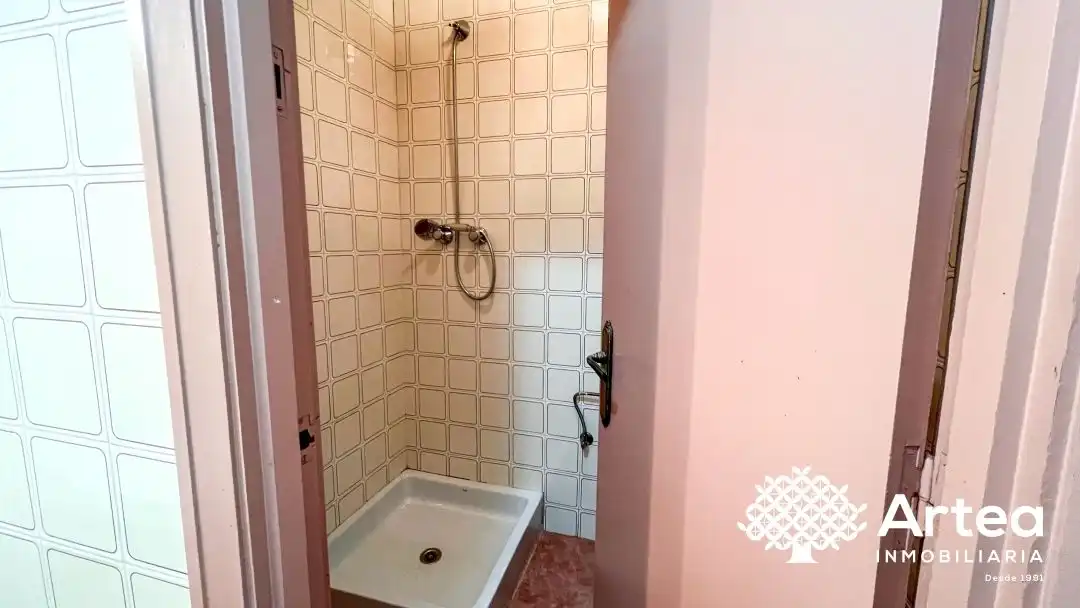 Local comercial en venda a Grupo Tomás Zubiría Ybarra, imagen 10