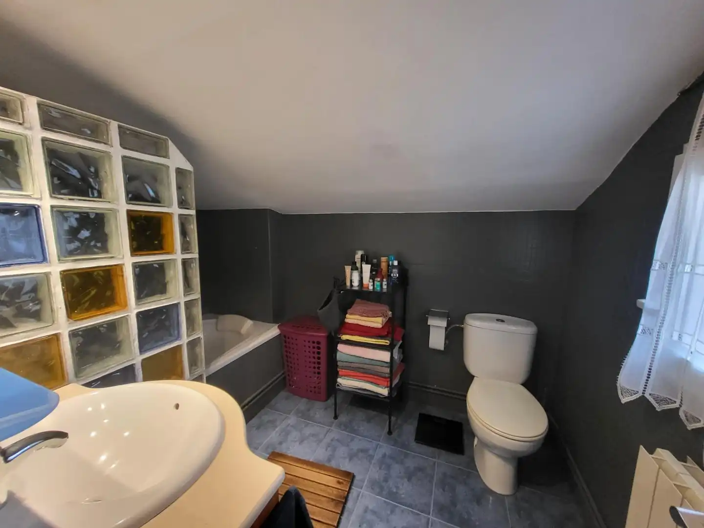 Bathroom of Flat for sale in Bilbao   with Heating and Terrace