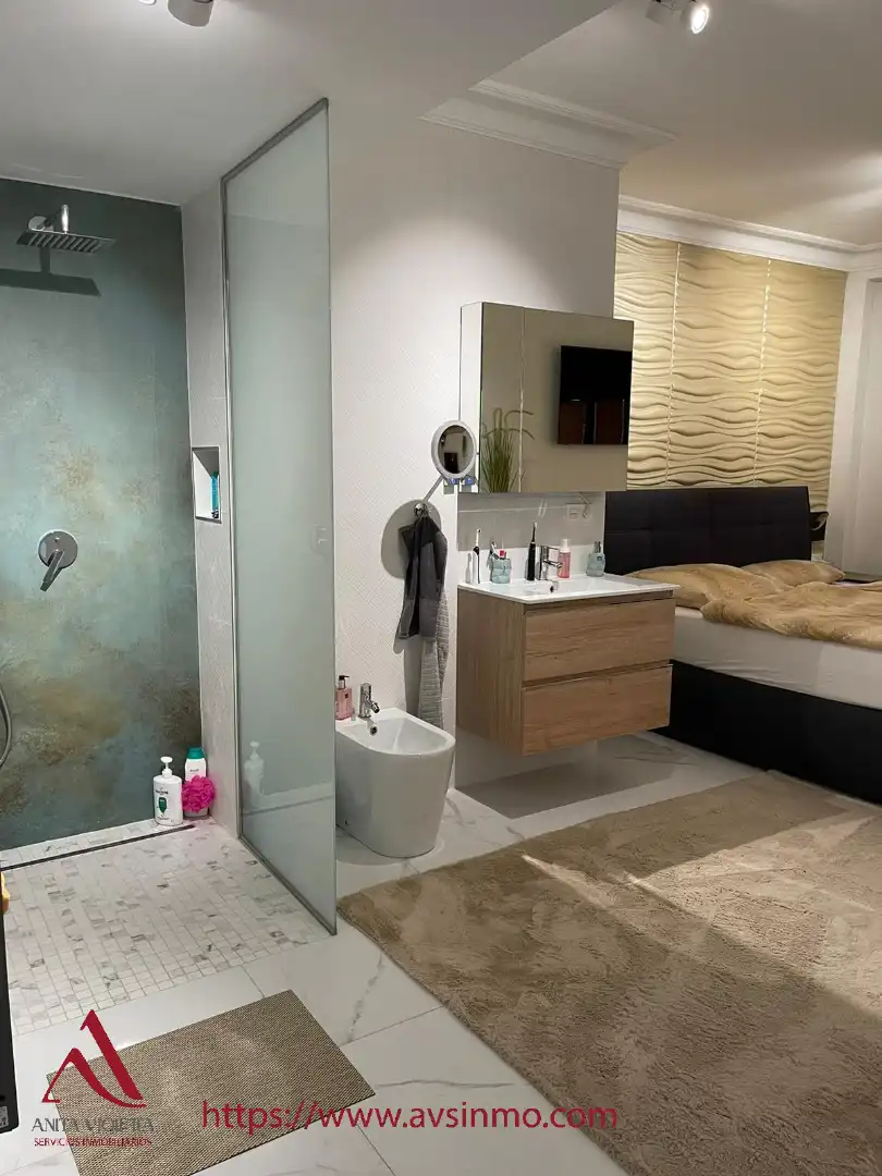 Bany de Apartament en venda en Torrevieja amb Aire condicionat, Moblat i Forn