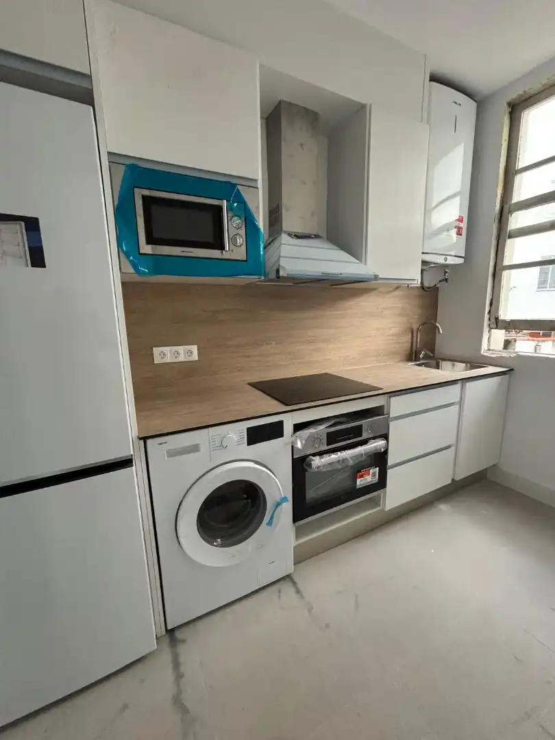 Kitchen of Flat for sale in Ferrol  with Oven and Microwave