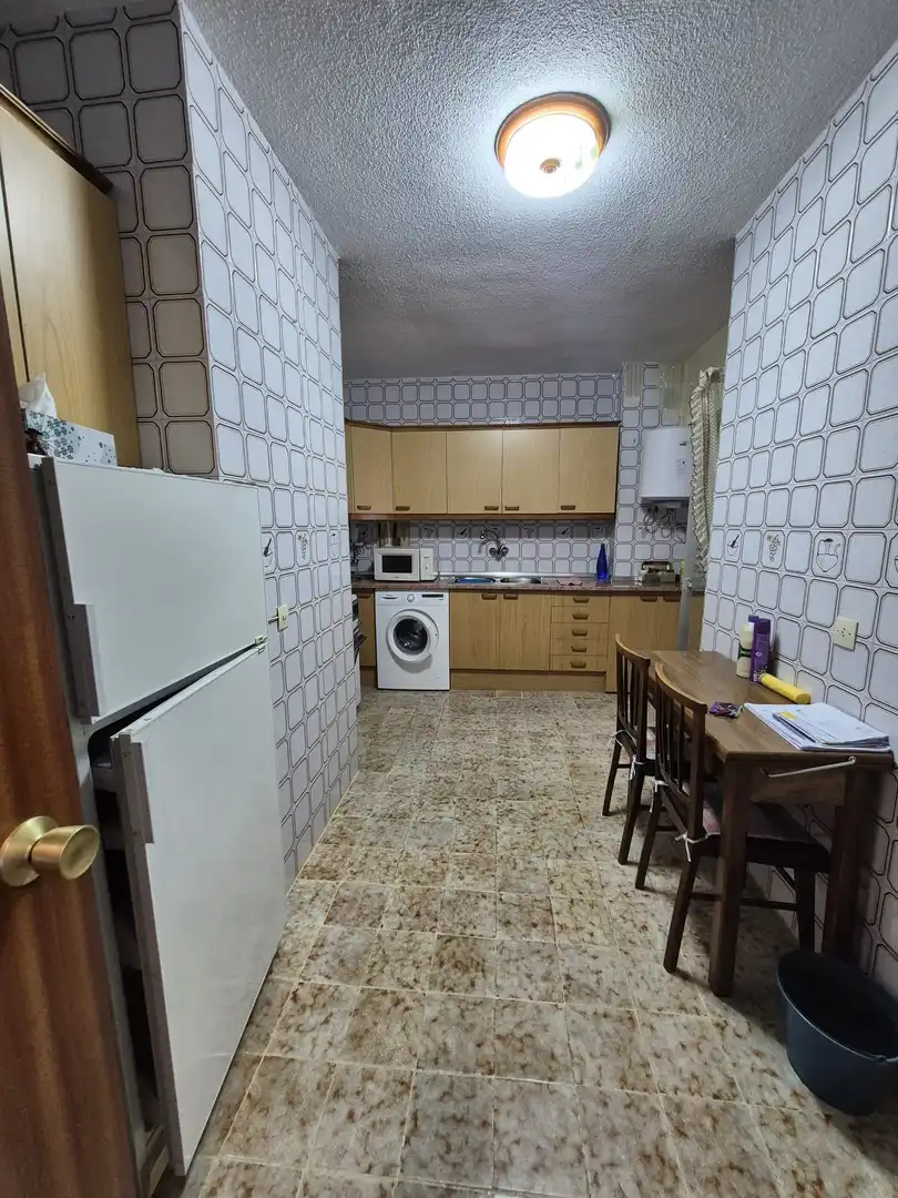 Küche von Wohnung zum Verkauf in Ávila mit Heizung, Terrasse und Abstellraum