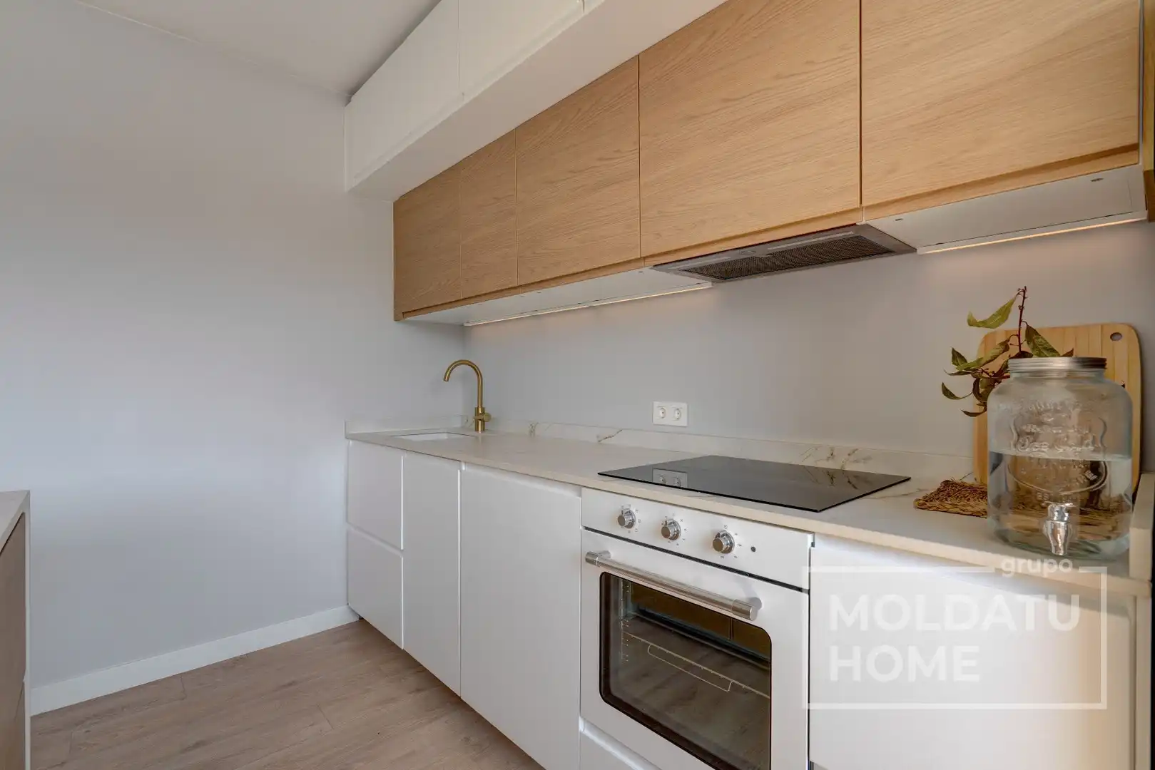 Küche von Wohnung zum Verkauf in Zumaia mit Terrasse