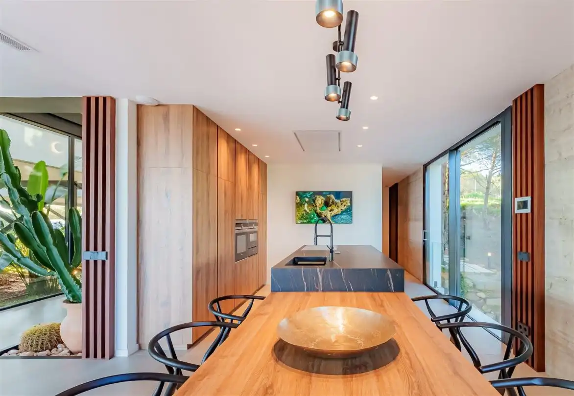 Cocina de Casa o chalet en venta en Cádiz con Jardín privado, Terraza y Piscina