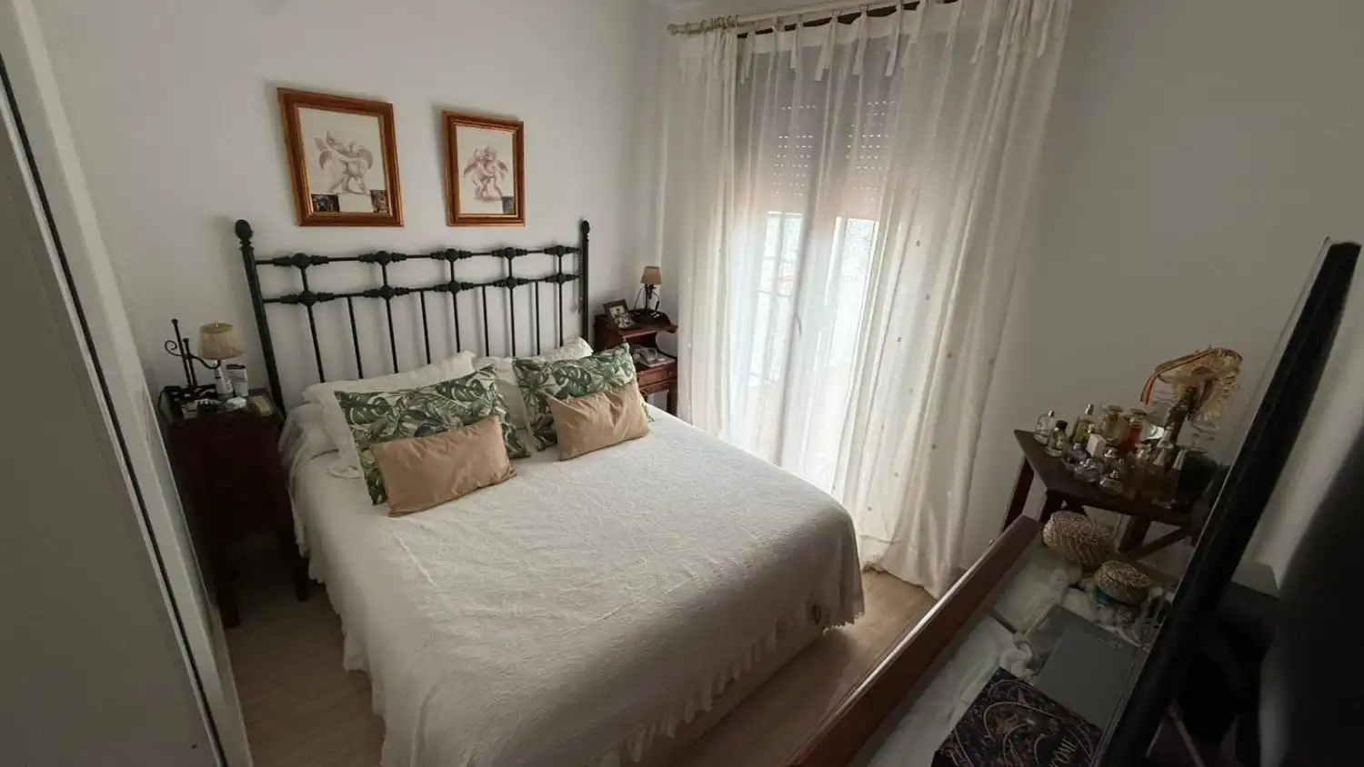Habitación de Casa adosada en venta en Arcos de la Frontera con Terraza y Trastero