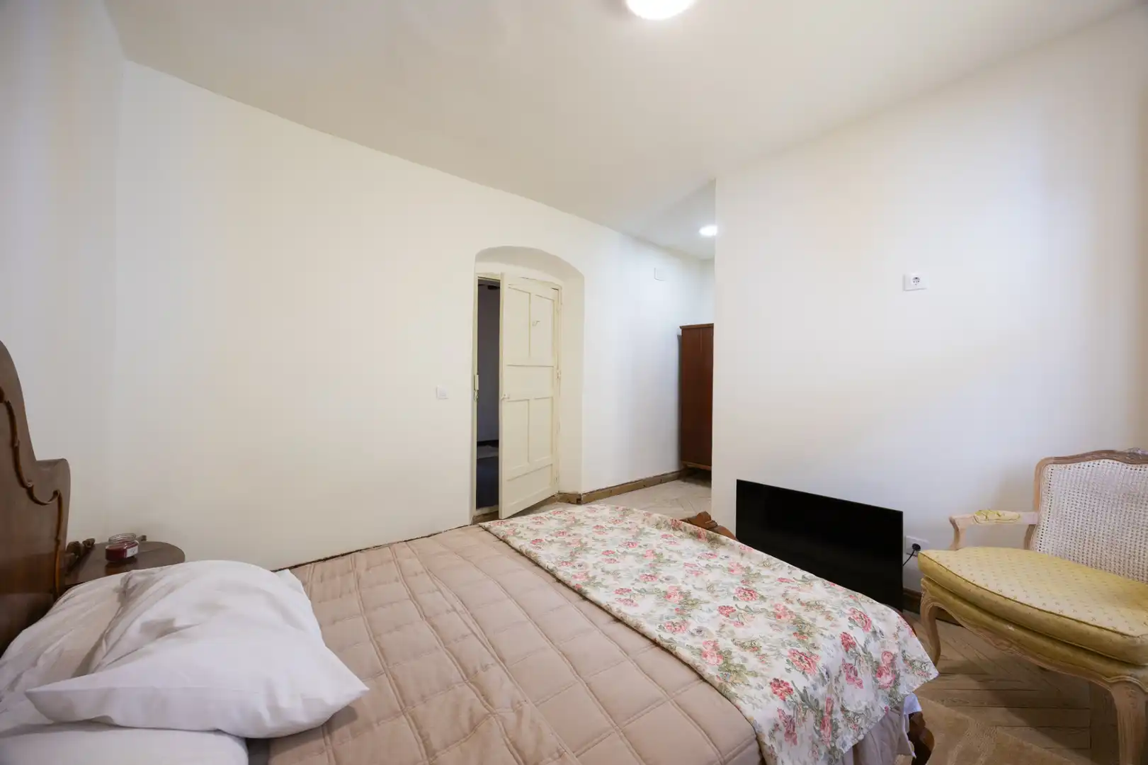 Habitación de Casa o chalet en venta en El Puente del Arzobispo con Aire acondicionado, Calefacción y Jardín privado
