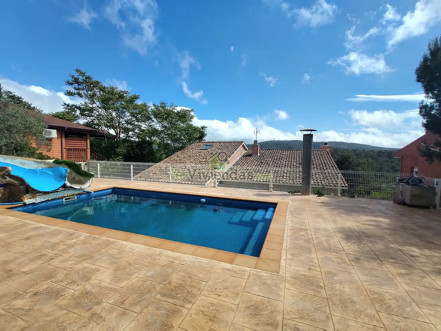 Piscina de Casa o chalet en venta en Begues con Calefacción, Jardín privado y Parquet