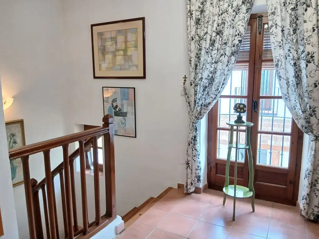 Einfamilien-Reihenhaus zum Verkauf in Fuengirola mit Klimaanlage, Terrasse und Möbliert