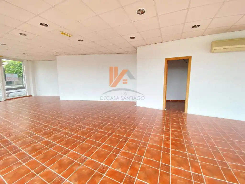 Local comercial de lloguer a Rúa de Sánchez Freire, imagen 5