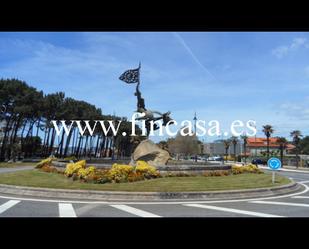 Vista exterior de Casa o xalet en venda en Vigo  amb Terrassa