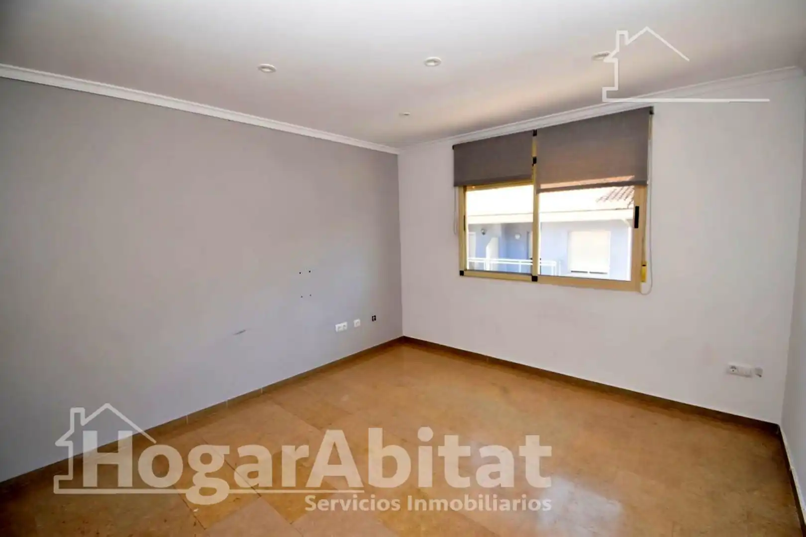 Bedroom of Flat for sale in Llaurí  with Air Conditioner and Balcony