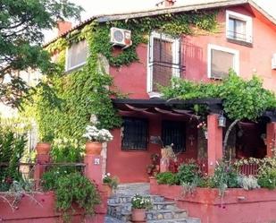 Casa o xalet en venda en Casas del Castañar amb Aire condicionat, Calefacció i Jardí privat