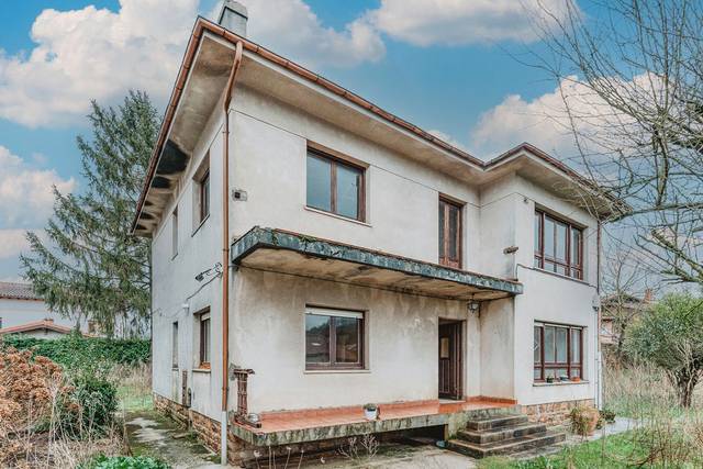 Casa-chalet en Venta en C/ Molledo-Nogalón en Molledo