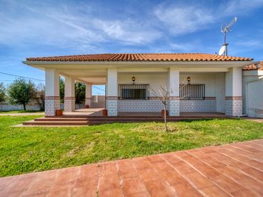 Xalet amb piscina en venda a Villamanrique de Tajo