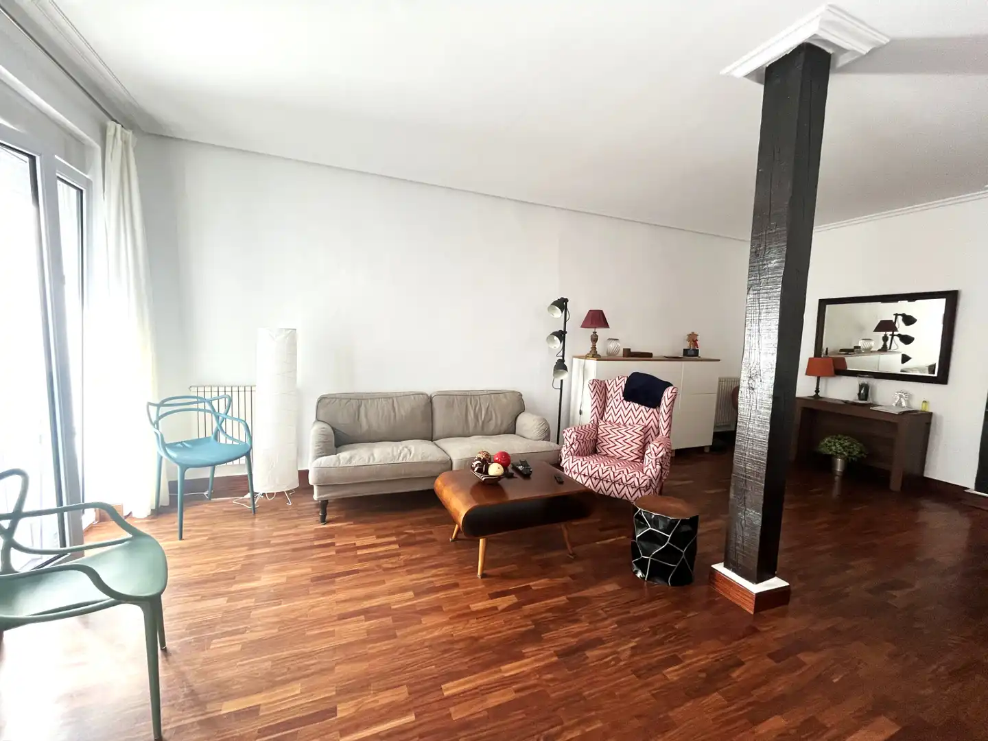 Sala de estar de Piso de alquiler en Donostia - San Sebastián  con Calefacción, Amueblado y Horno
