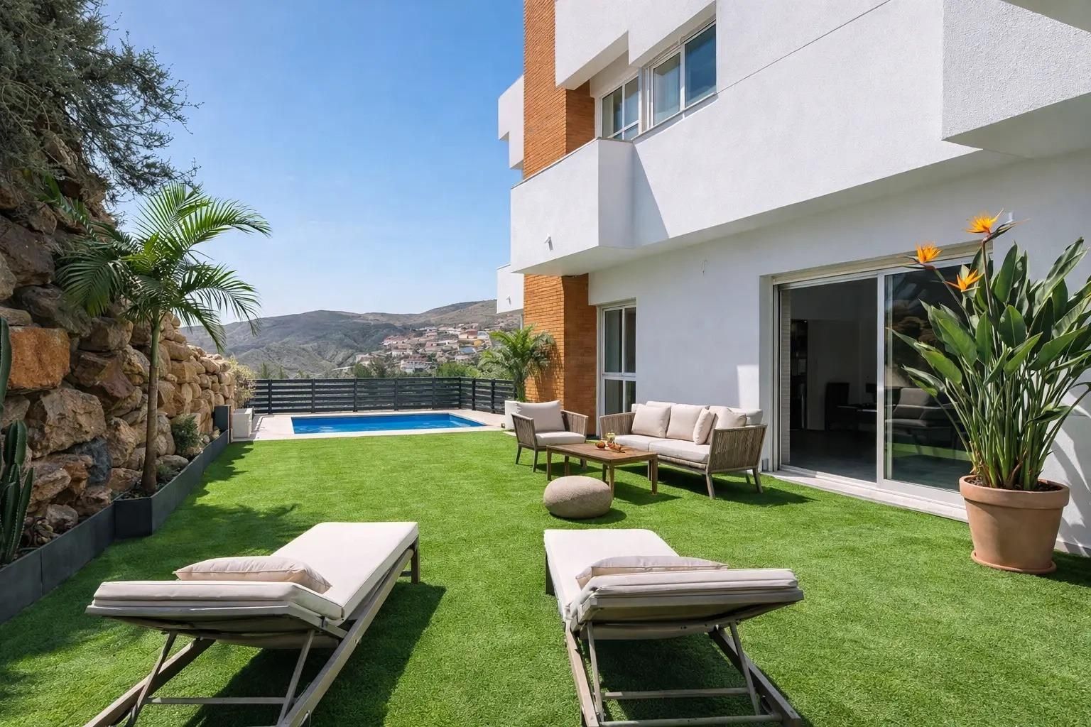 Terrassa de Casa o xalet en venda en Vícar amb Terrassa i Piscina comunitària