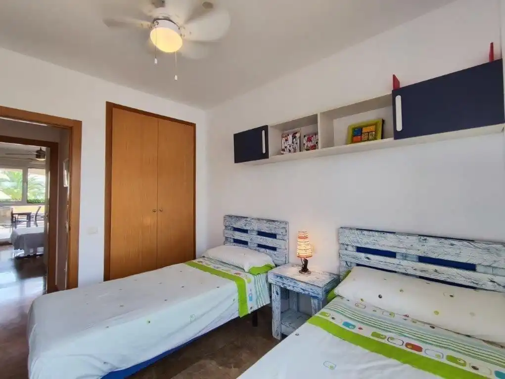 Dormitori de Apartament en venda en Dénia amb Aire condicionat, Calefacció i Terrassa