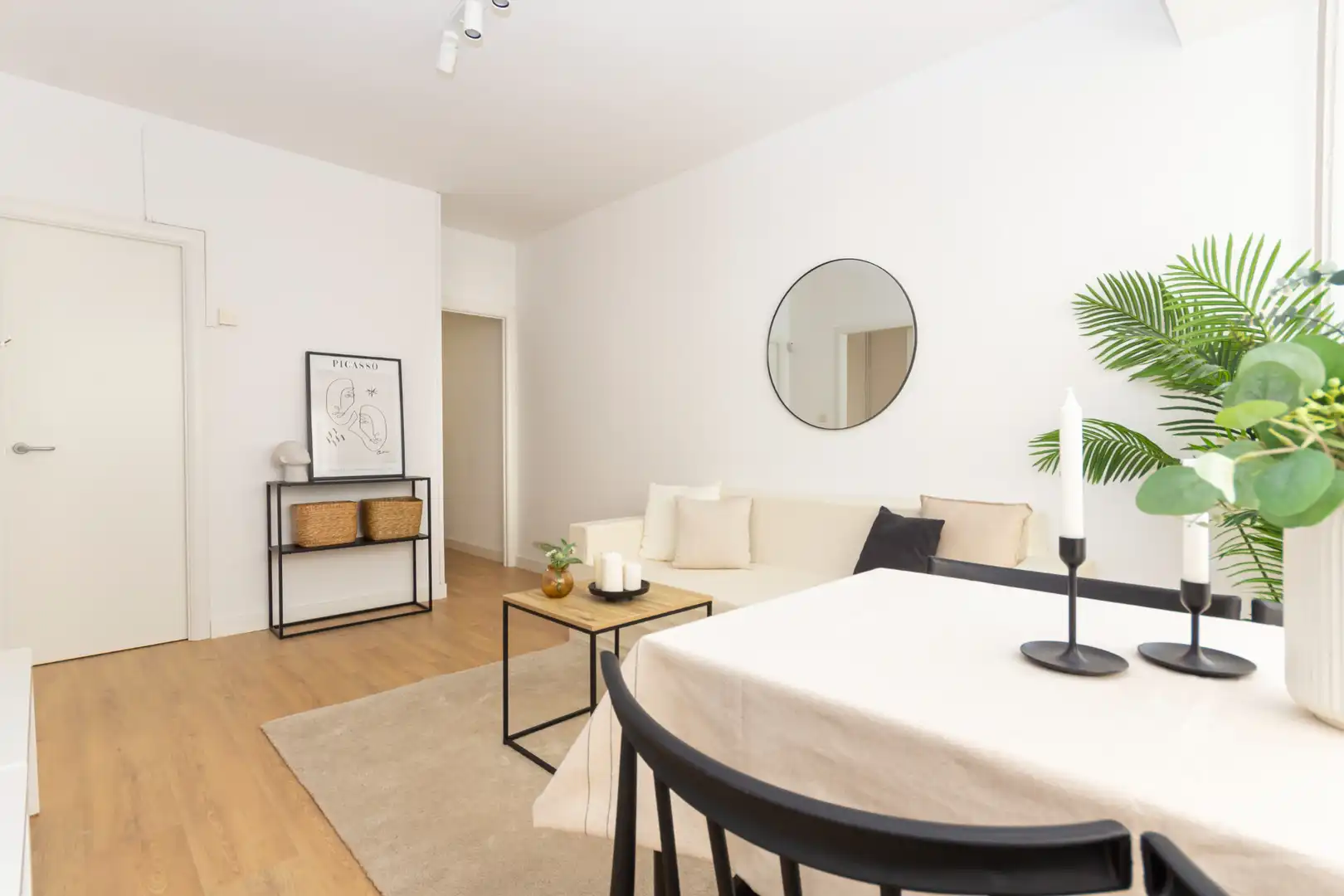 Sala d'estar de Pis en venda en Terrassa amb Calefacció, Forn i Balcó