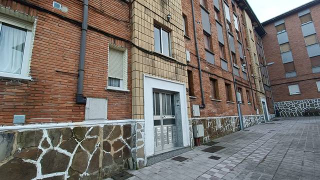 Piso en Alquiler en Carbayín Alto - CS COTAYO, 16 en Carbayin - Lieres - Valdesoto