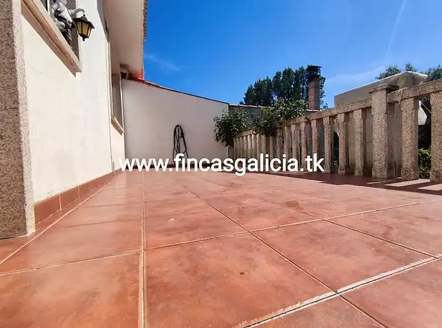 Habitatge amb terrassa en venda a Verín, imagen 3