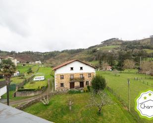 Außenansicht von Wohnung zum verkauf in Berriatua mit Abstellraum