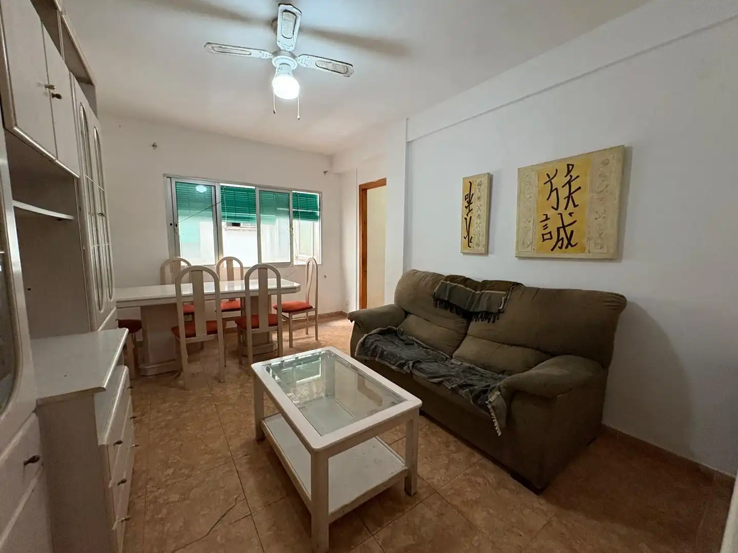 Sala d'estar de Pis en venda en Marbella amb Terrassa