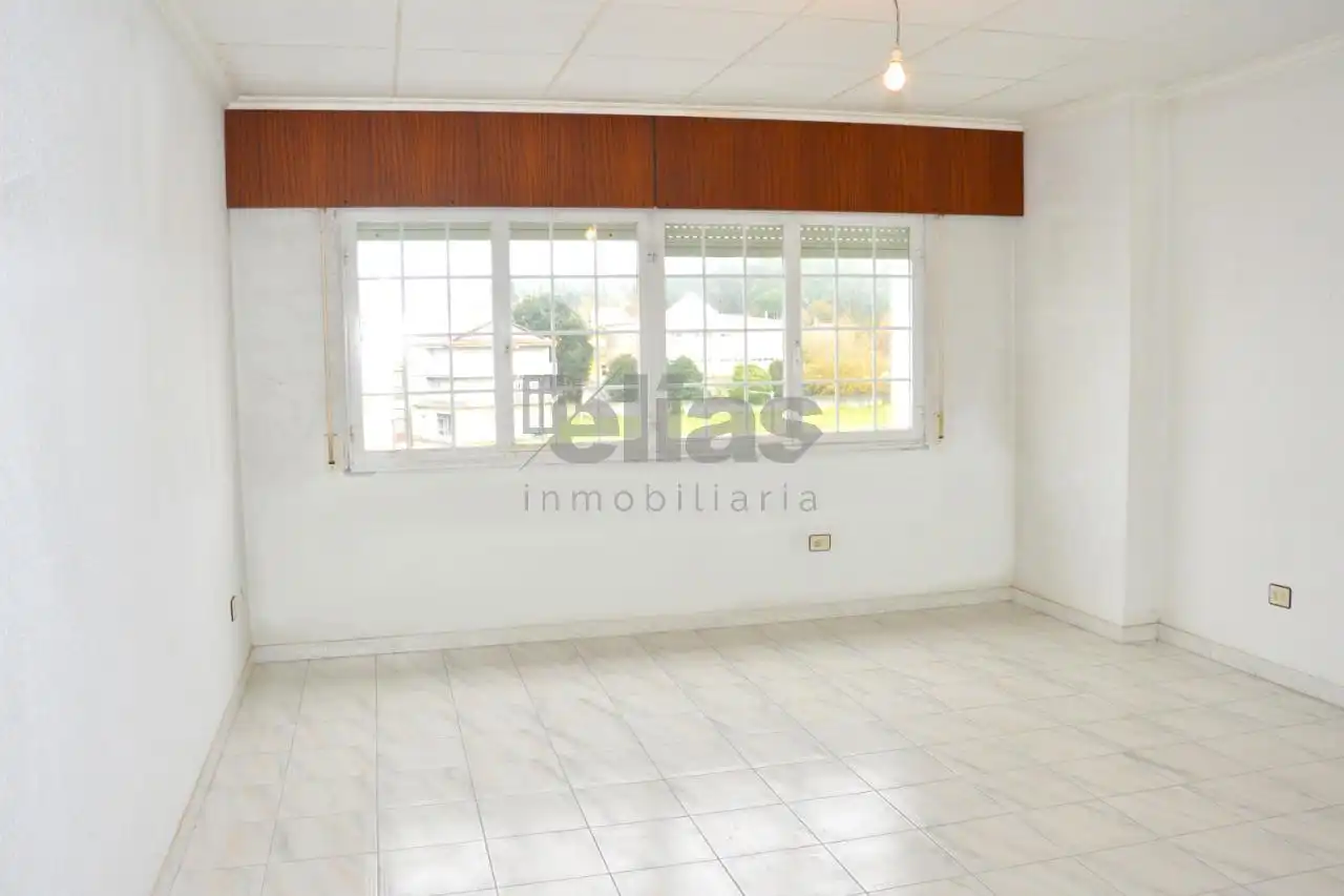 Piso en venta en Zas