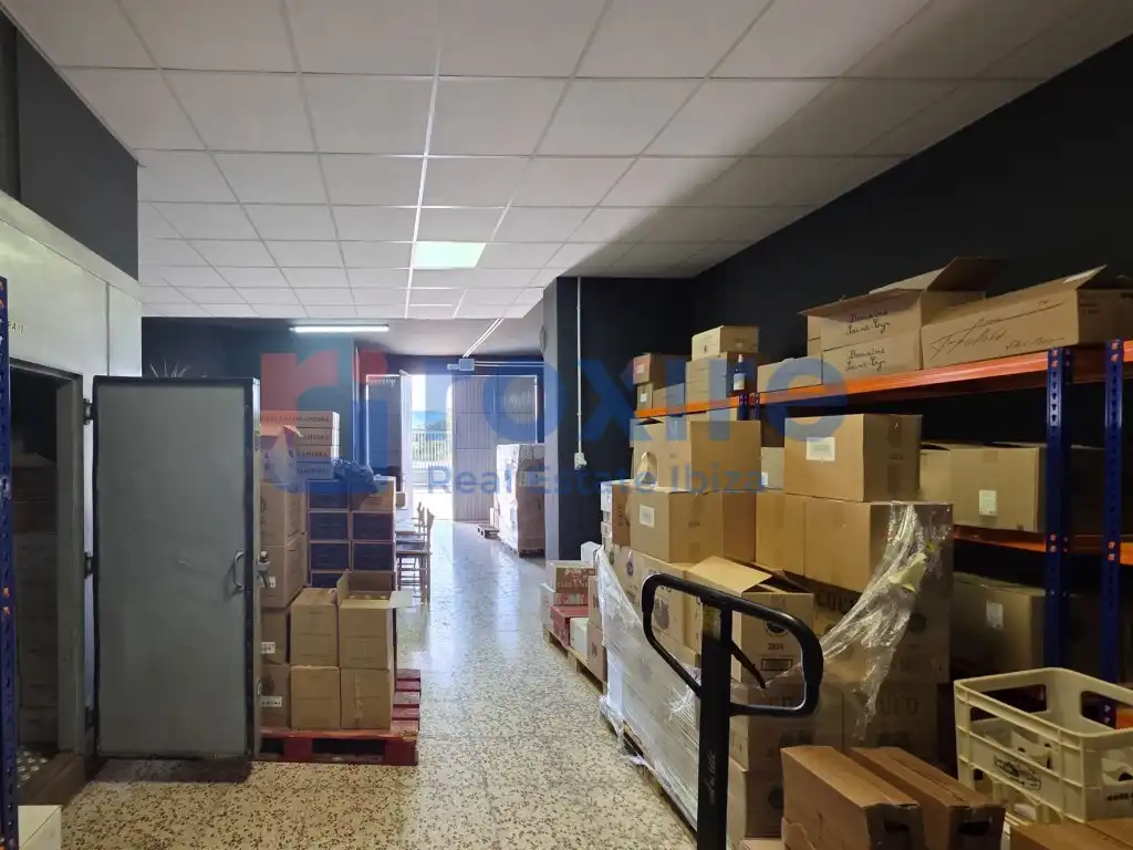 Edificio en venta en Sant Josep de sa Talaia