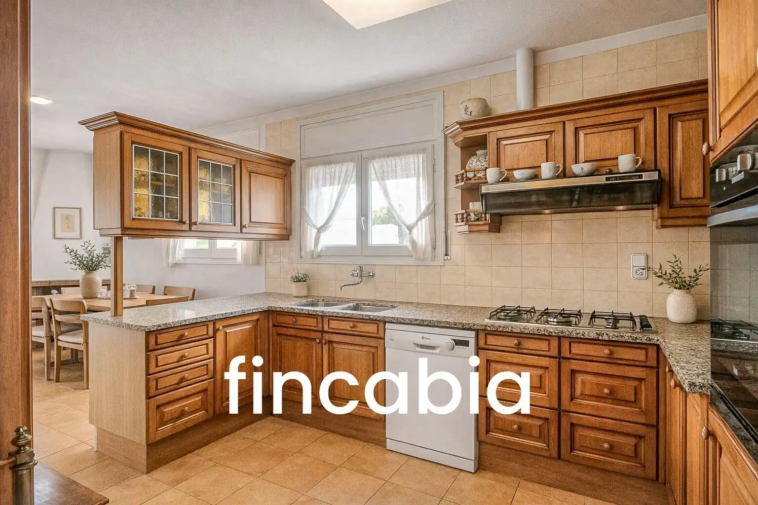 Cuina de Casa o xalet en venda en Santa Coloma de Farners amb Aire condicionat, Calefacció i Jardí privat