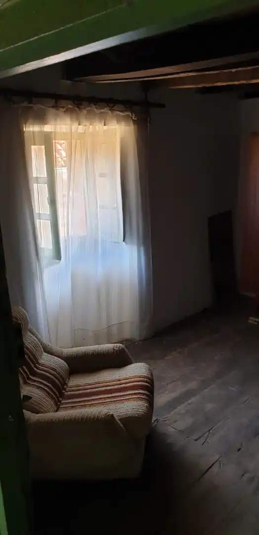 Dormitori de Casa o xalet en venda en Valle de Manzanedo amb Jardí privat, Moblat i Balcó