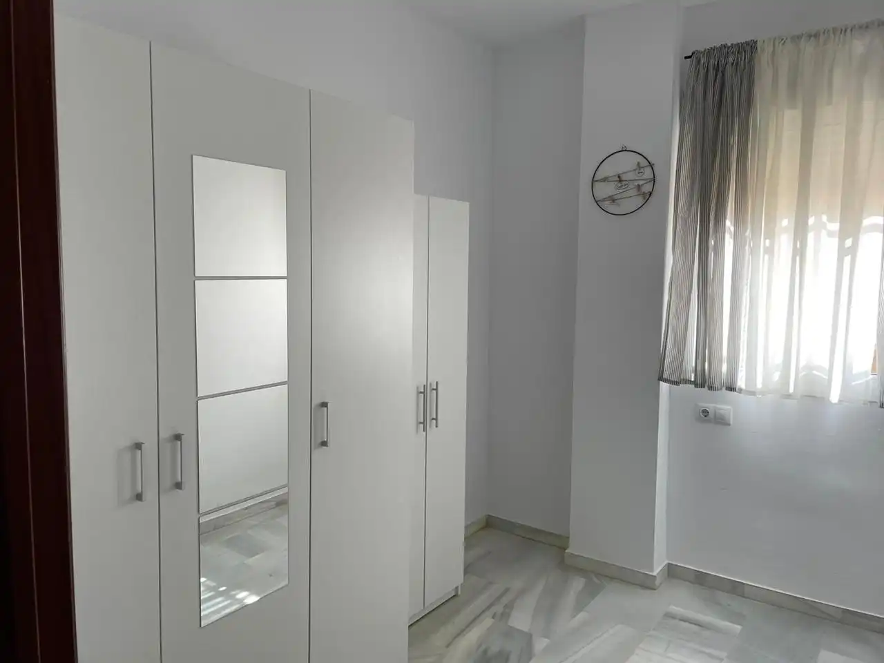Dormitori de Planta baixa de lloguer en Dos Hermanas amb Moblat