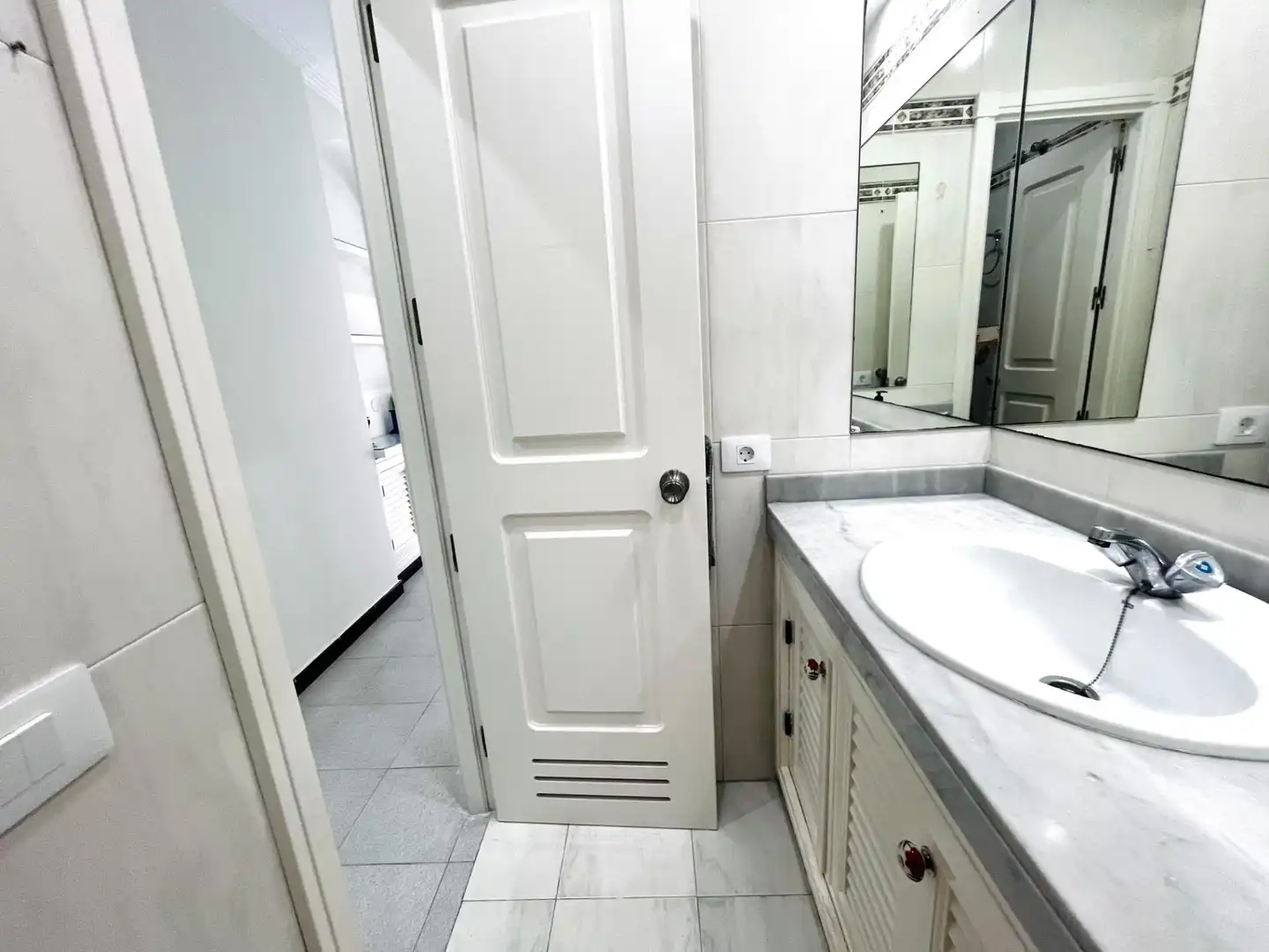 Bathroom of Flat for rent in Las Palmas de Gran Canaria  with Furnished and Community pool