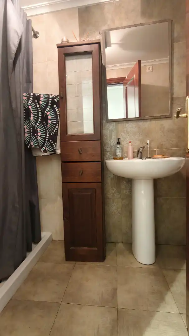 Bany de Pis en venda en Avilés amb Calefacció, Parquet i Terrassa