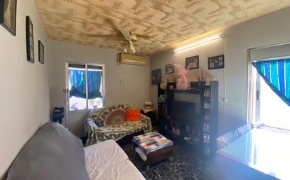 Flat for sale in Oliver