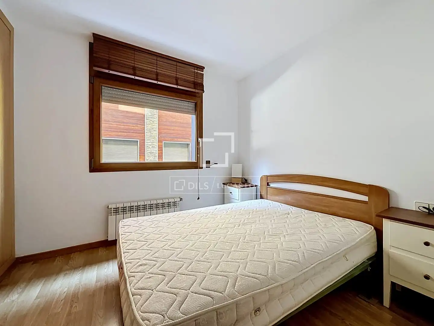 Habitación de Piso de alquiler en Madrid con Calefacción, Parquet y Trastero