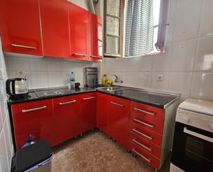 Kitchen of Flat for sale in Castellón de la Plana / Castelló de la Plana  with Terrace, Storage room and Furnished