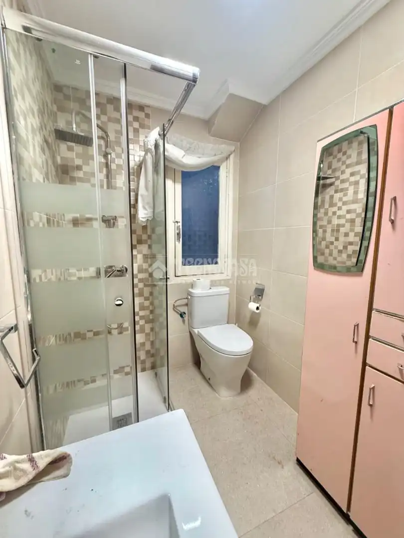 Baño de Piso en venta en Santander