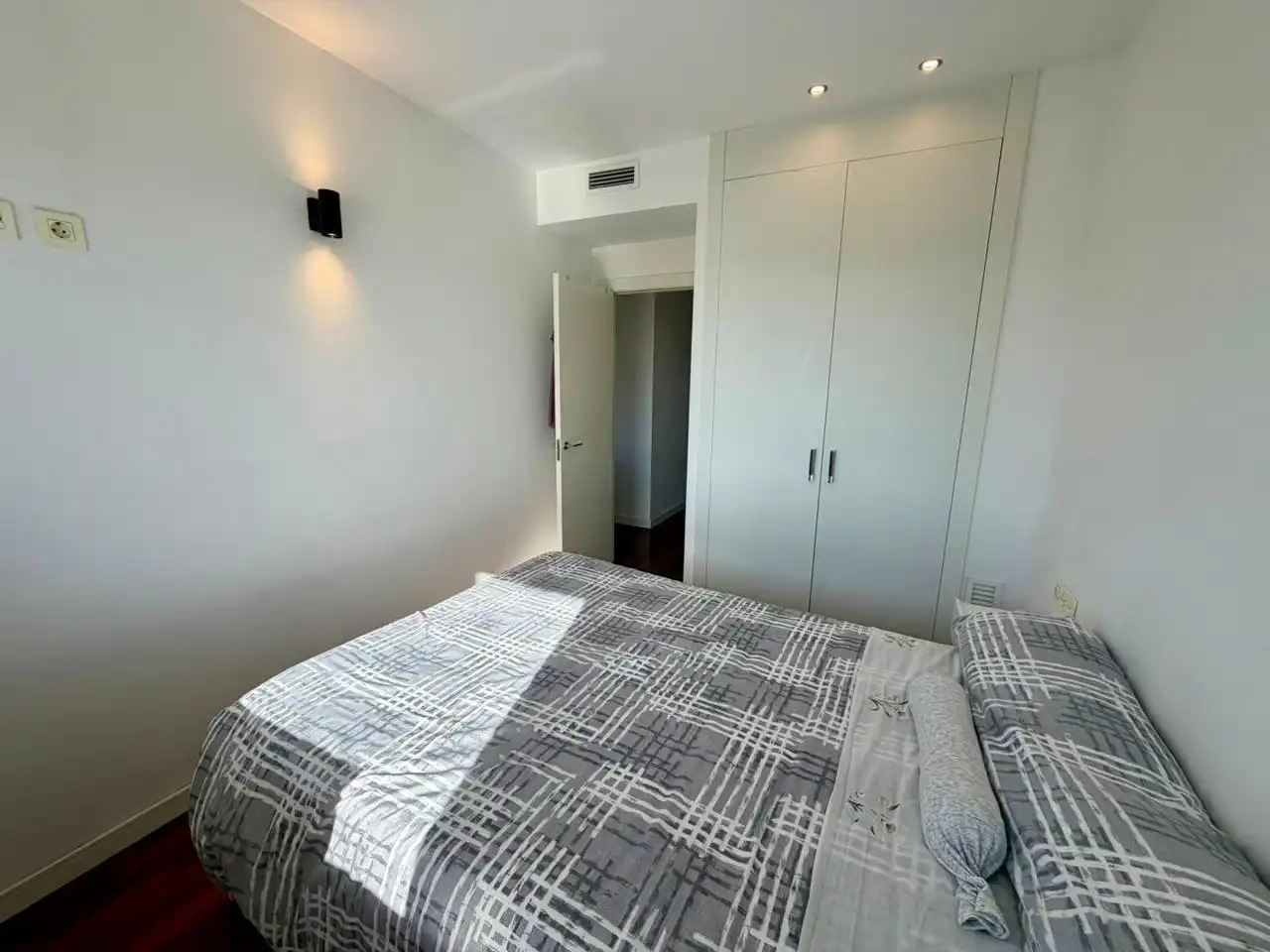 Habitación de Piso en venta en Montcada i Reixac con Aire acondicionado, Calefacción y Parquet