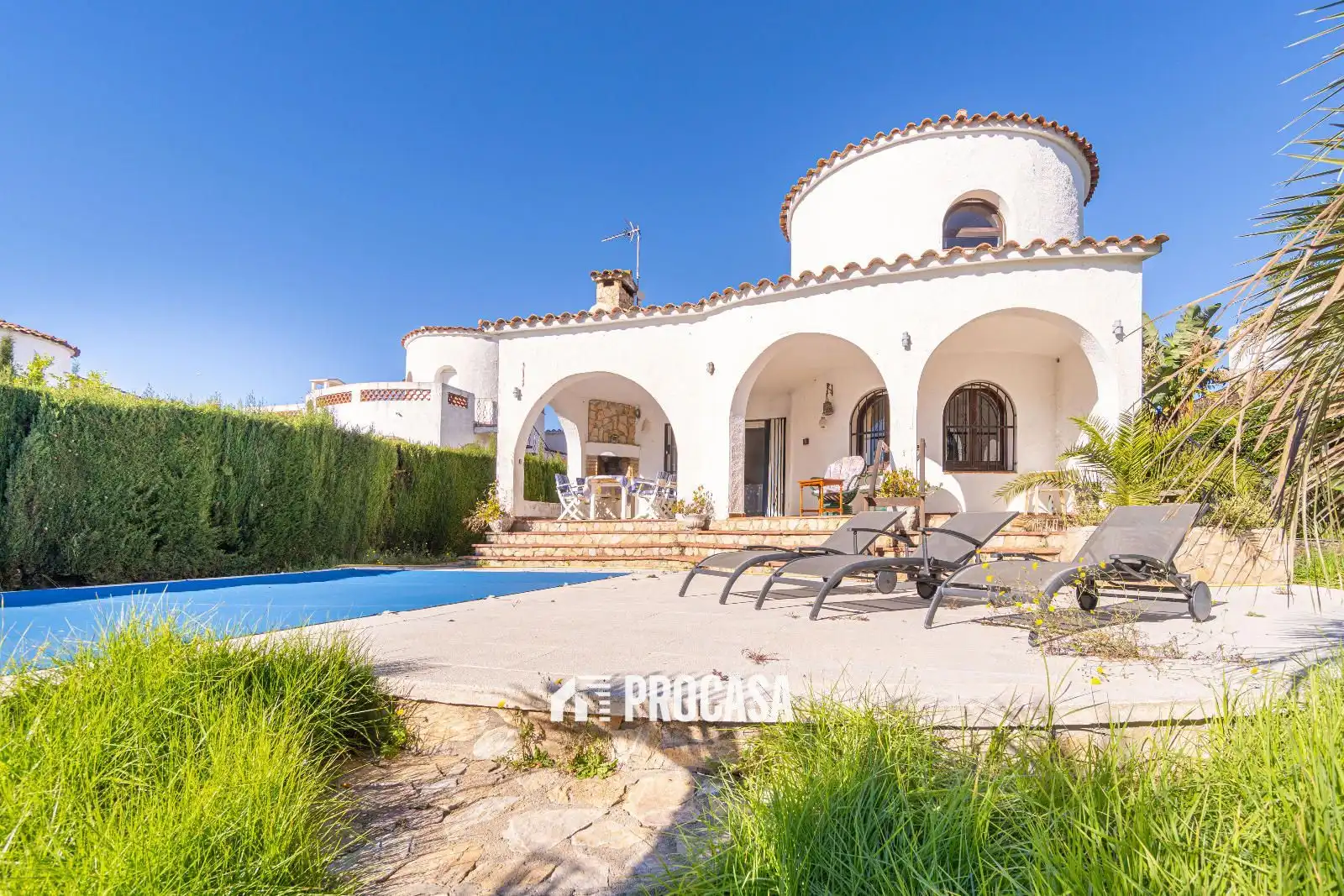 Vista exterior de Casa o xalet en venda en Empuriabrava amb Aire condicionat, Calefacció i Traster