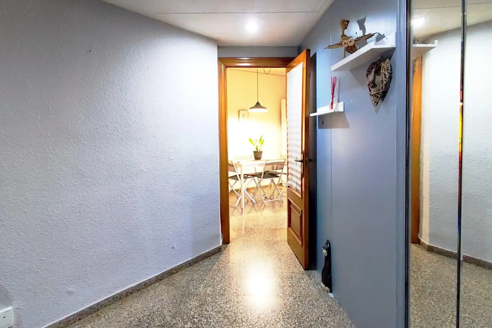 Wohnung zum Verkauf in Valencia mit Klimaanlage, Heizung und Terrasse