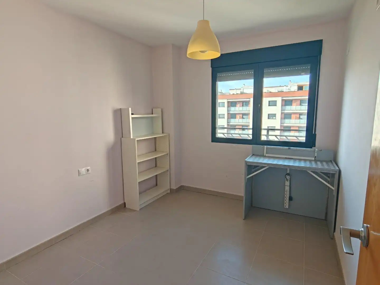Habitación de Piso en venta en Buñol, Valencia