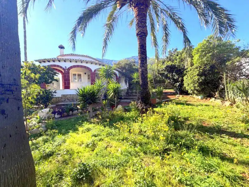 Außenansicht von Haus oder Chalet zum Verkauf in Dénia mit Klimaanlage, Privatgarten und Terrasse