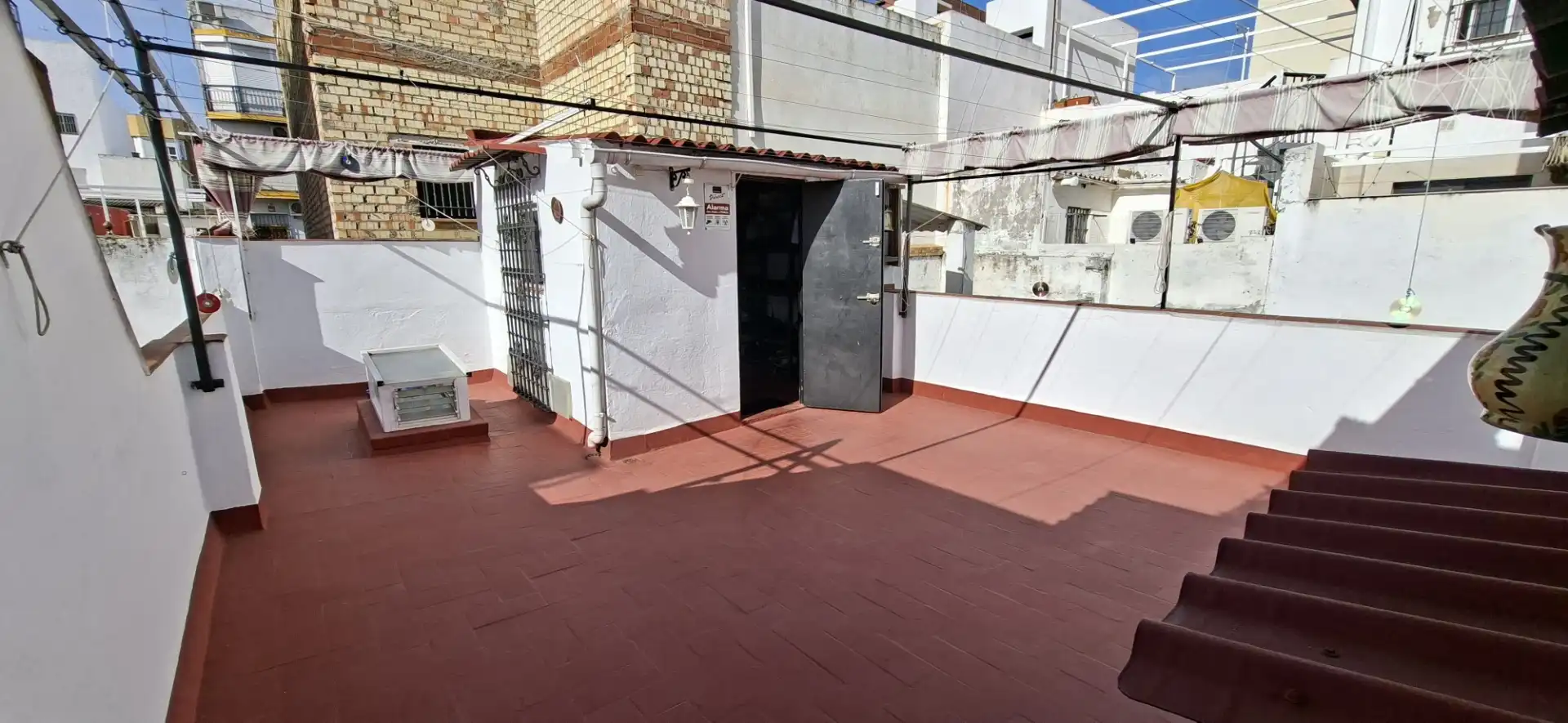 Terrasse von Haus oder Chalet zum Verkauf in Sevilla mit Klimaanlage, Terrasse und Möbliert