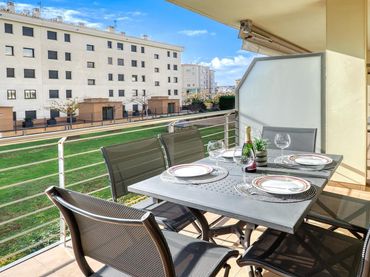 Apartament amb ascensor en venda a DE JOANOT MARTORELL 25
