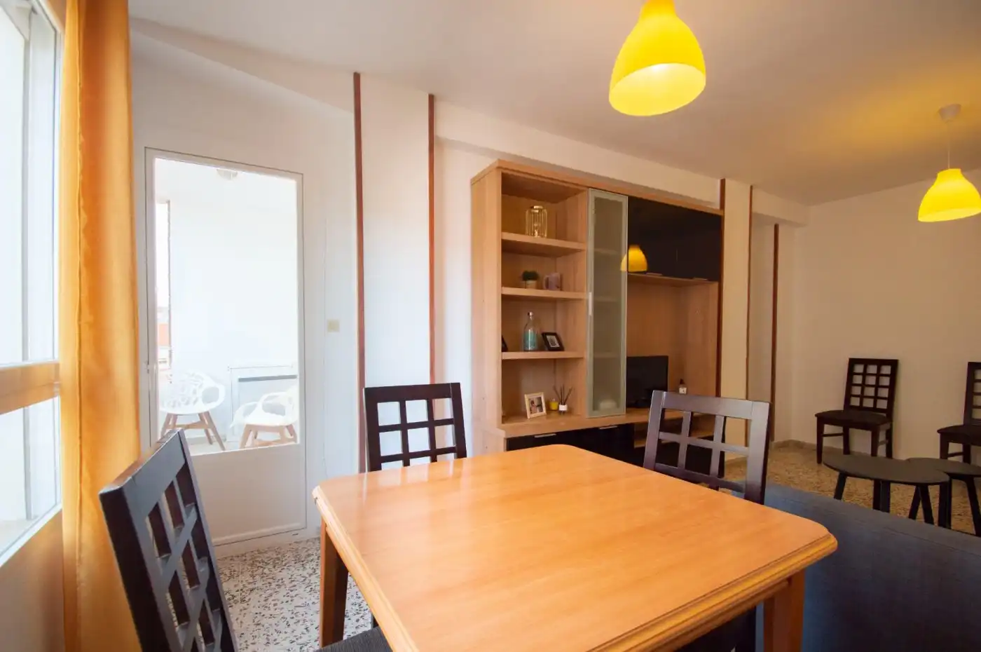 Flat with lift to rent in Ciudad Jardín - Tagarete - El Zapillo