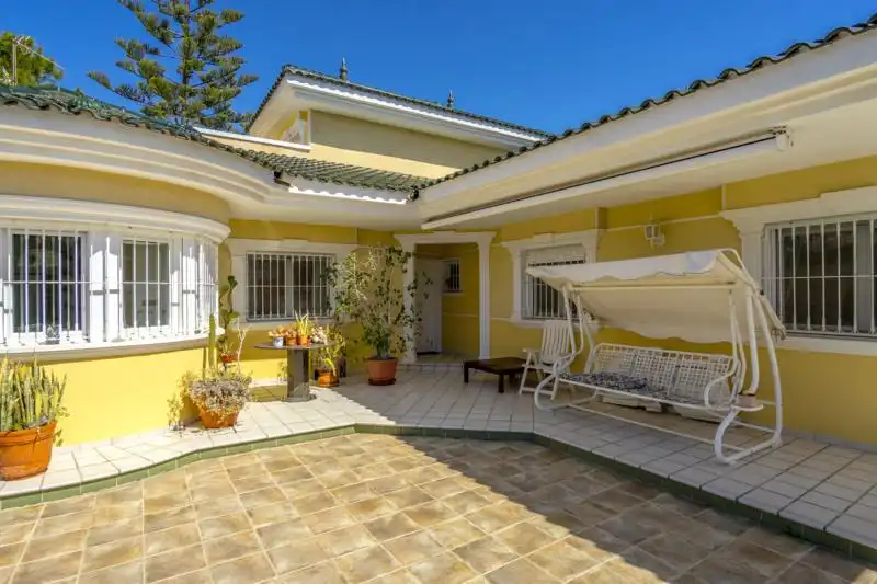 Chalet con terraza en venta en Avenida Miguel de Unamuno 17, imagen 9
