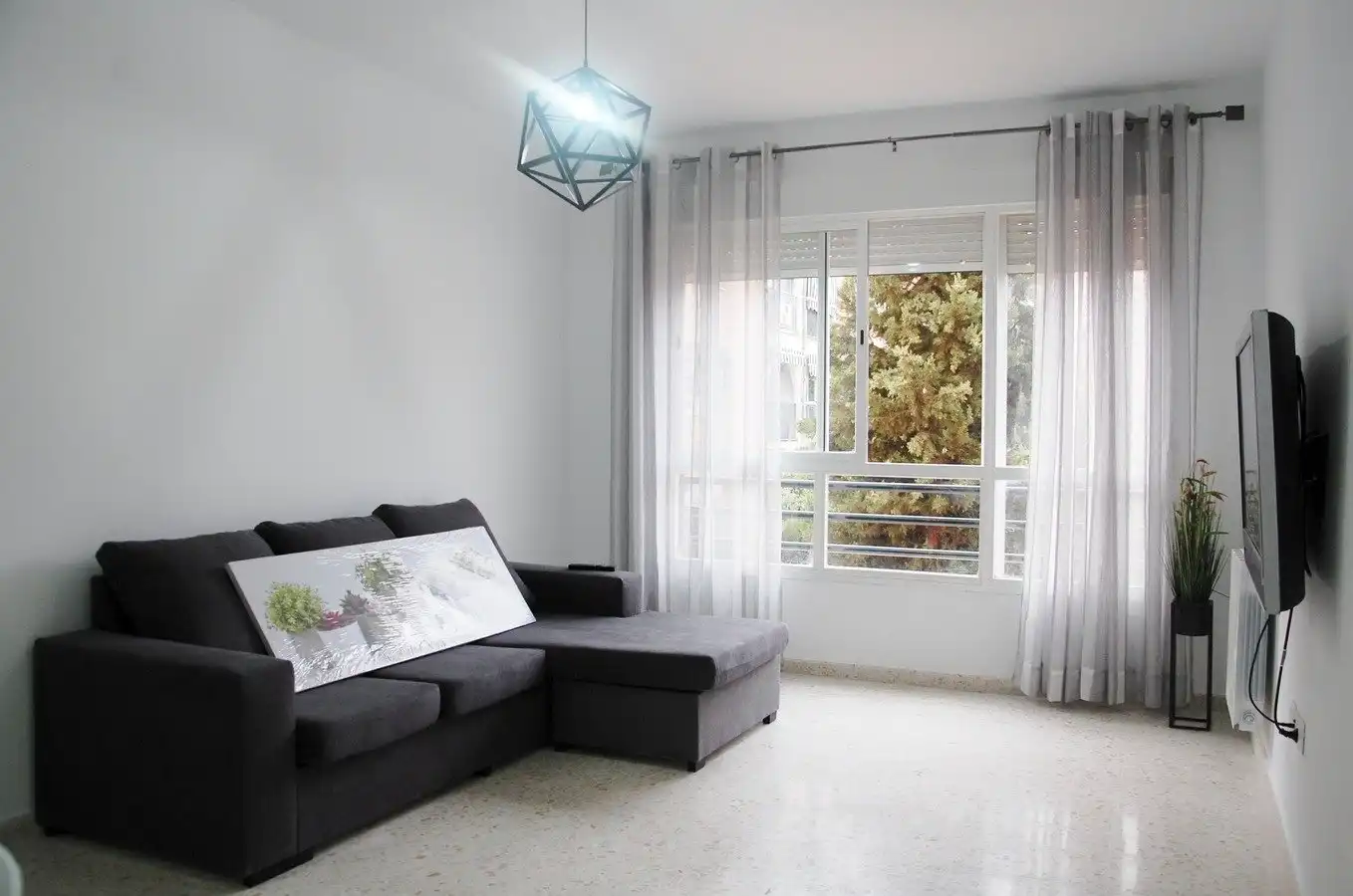 Flat for rent in Calle Matilde Cantós, Parque Nueva Granada