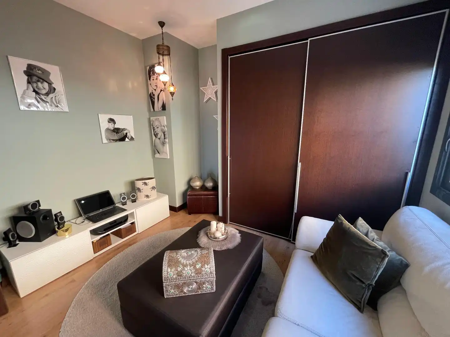 Sala de estar de Casa o chalet en venta en Fogars de la Selva con Aire acondicionado, Calefacción y Jardín privado