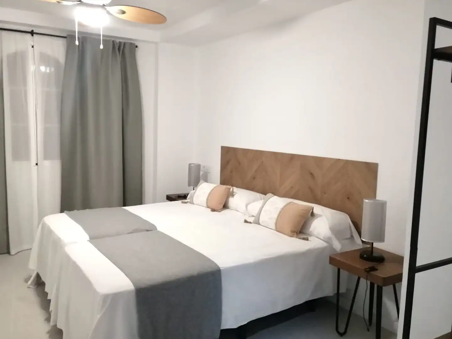 Bedroom of Flat for rent in El Puerto de Santa María